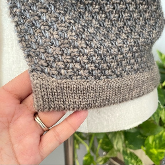 Anthropologie John + Jenn gray cardigan NWT Small Y2K cardigan - Picture 3 of 8